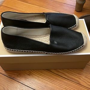 Michael kors Kendrick slip on black size 7.5